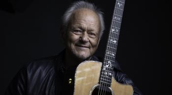 JESSE COLIN YOUNG